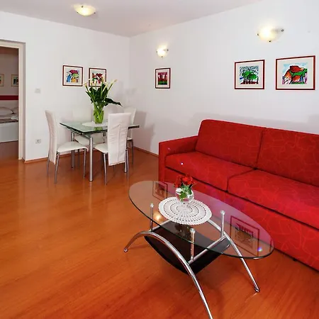 Modern In Croatia With Swimming Pool Apartment *