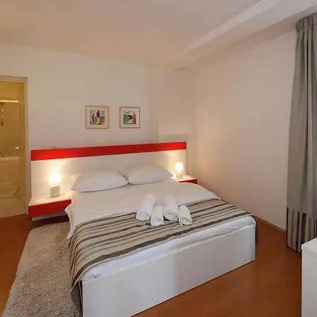 Modern In Croatia With Swimming Pool Apartment