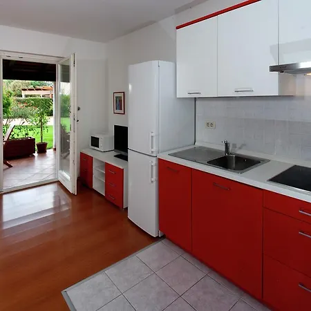 Modern In Croatia With Swimming Pool * Poreč